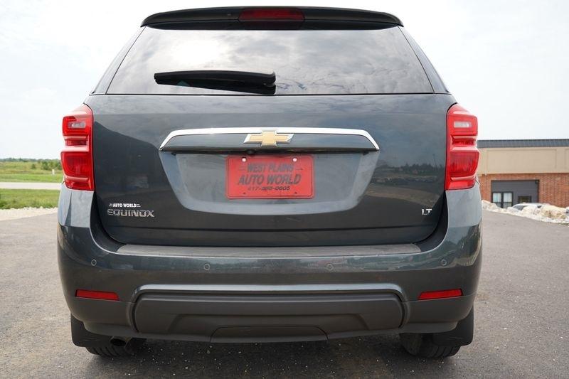 Chevrolet Equinox FWD 4dr LT w/1LT 2017