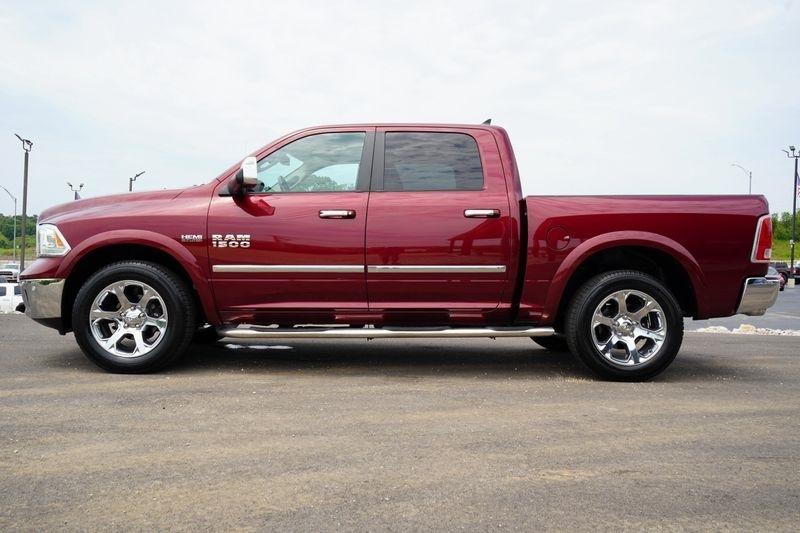 RAM 1500 Laramie 4x4 Crew Cab 5'7" Box 2018