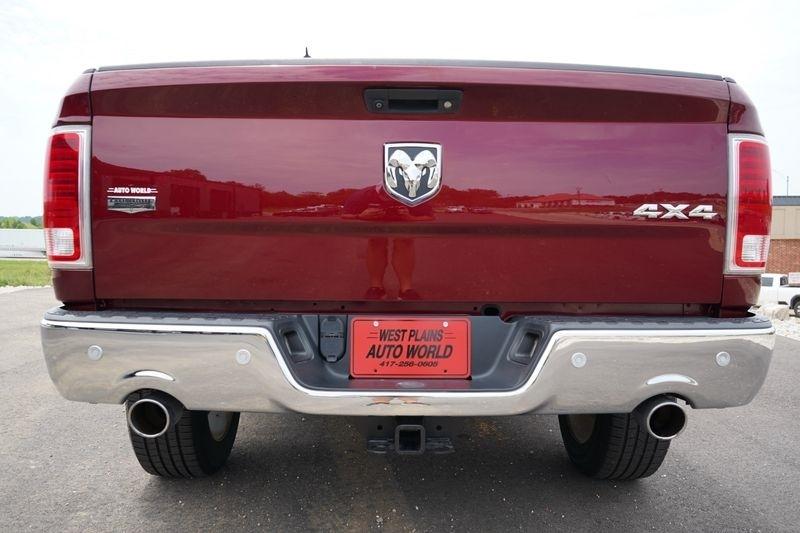 RAM 1500 Laramie 4x4 Crew Cab 5'7" Box 2018