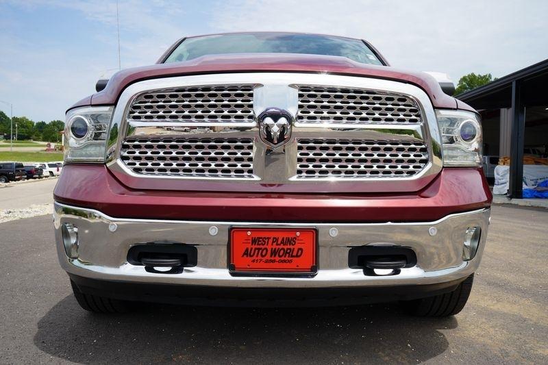RAM 1500 Laramie 4x4 Crew Cab 5'7" Box 2018