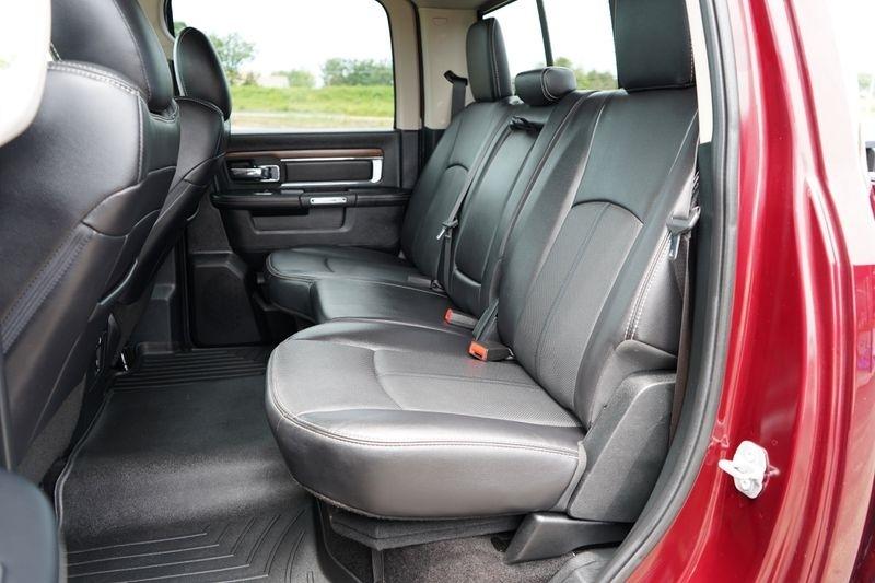 RAM 1500 Laramie 4x4 Crew Cab 5'7" Box 2018