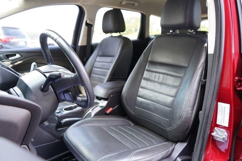 Ford Escape FWD 4dr Titanium 2015