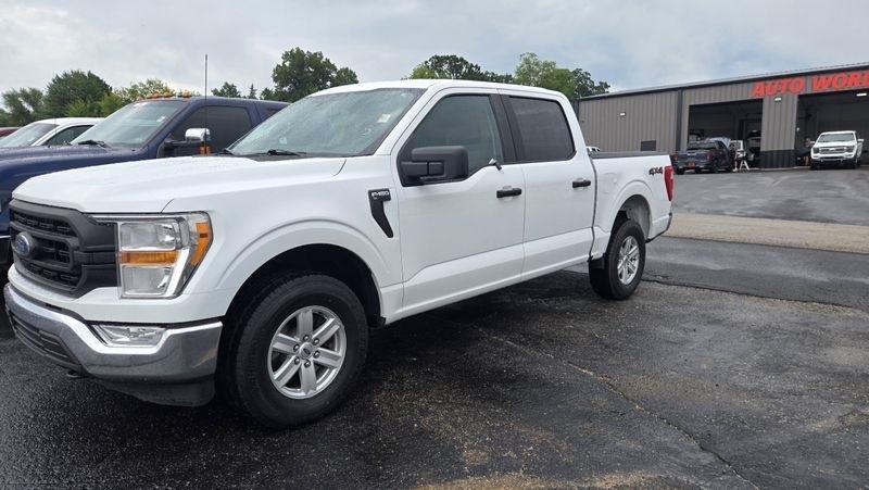 2022 Ford F-150 XL 4WD SuperCrew 5.5' Box