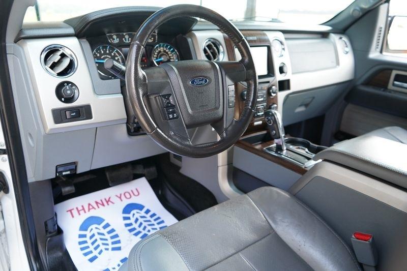 Ford F-150 4WD SuperCrew 145" Platinum 2014
