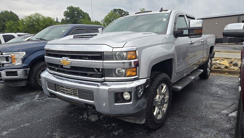Chevrolet Silverado 2500HD 4WD Crew Cab 153.7" LTZ 2019