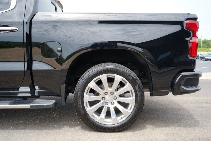 Chevrolet Silverado 1500 LTD 4WD Crew Cab 147" High Country 2022