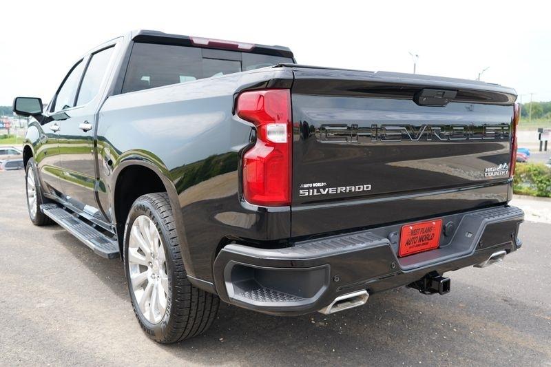 Chevrolet Silverado 1500 LTD 4WD Crew Cab 147" High Country 2022