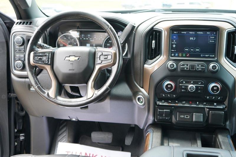 Chevrolet Silverado 1500 LTD 4WD Crew Cab 147" High Country 2022