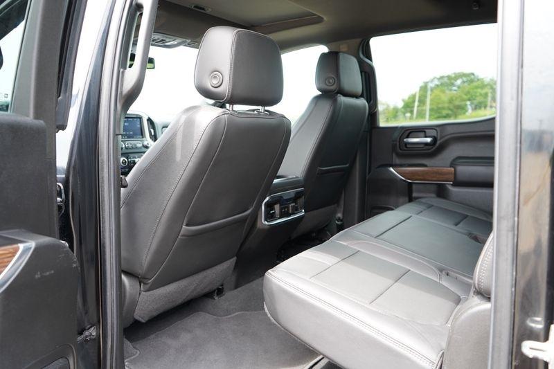 Chevrolet Silverado 1500 LTD 4WD Crew Cab 147" High Country 2022