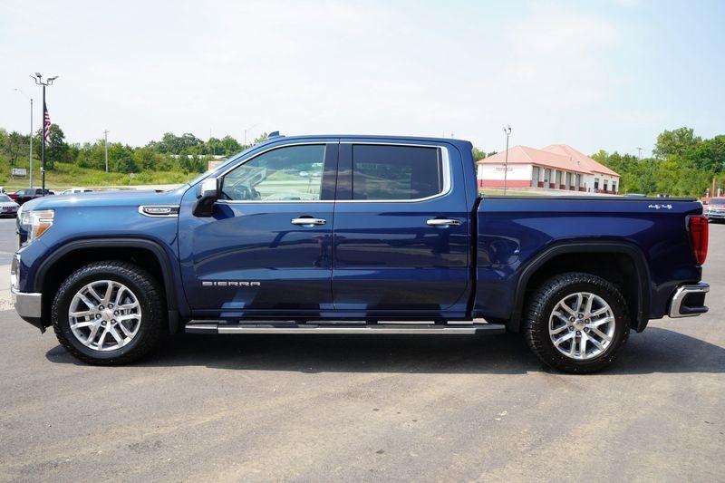 GMC Sierra 1500 4WD Crew Cab 147" SLT 2019