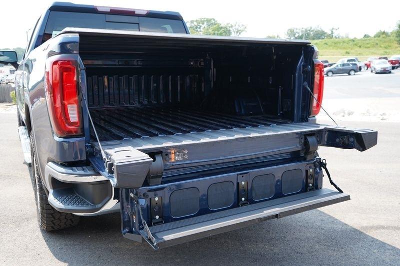 GMC Sierra 1500 4WD Crew Cab 147" SLT 2019