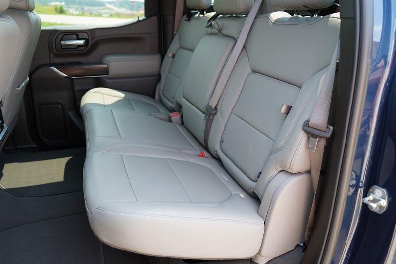 GMC Sierra 1500 4WD Crew Cab 147" SLT 2019