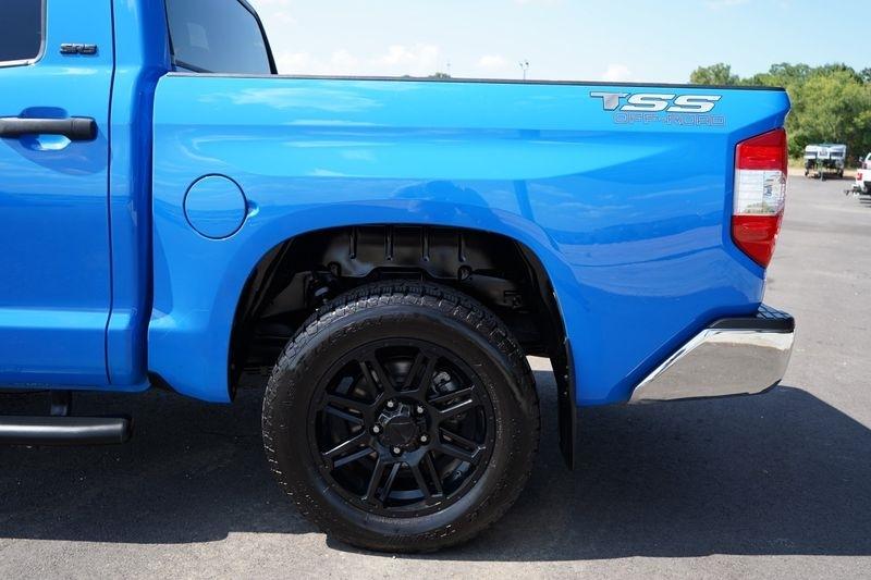 Toyota Tundra 4WD TRD Pro CrewMax 5.5' Bed 5.7L (Natl) 2020