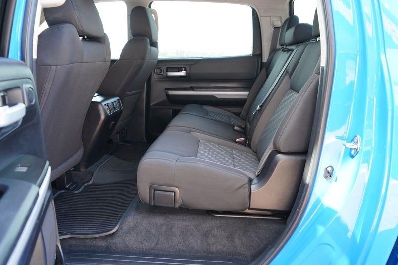 Toyota Tundra 4WD TRD Pro CrewMax 5.5' Bed 5.7L (Natl) 2020