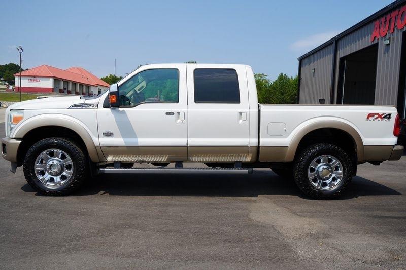 Ford Super Duty F-350 SRW King Ranch 4WD Crew Cab 6.75' Box 2012