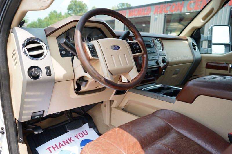 Ford Super Duty F-350 SRW King Ranch 4WD Crew Cab 6.75' Box 2012