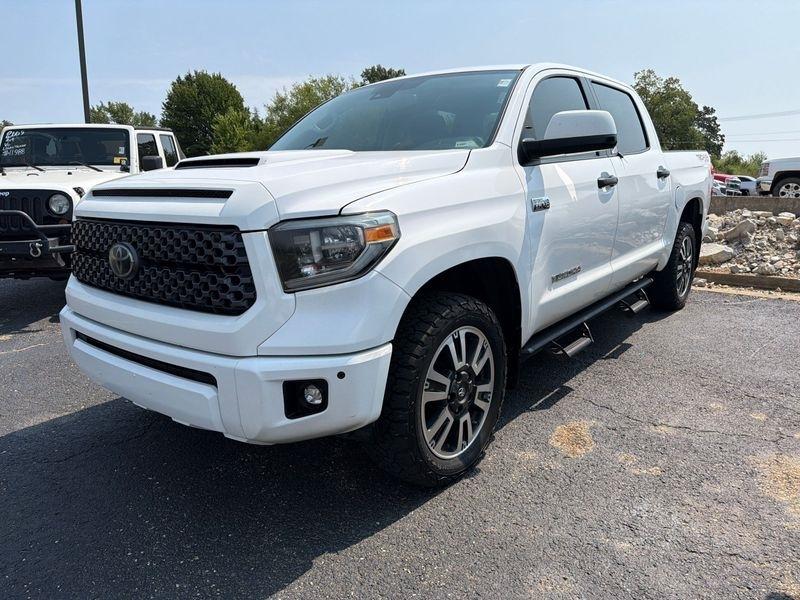 Toyota Tundra 4WD 1794 Edition CrewMax 5.5' Bed 5.7L (Natl) 2018