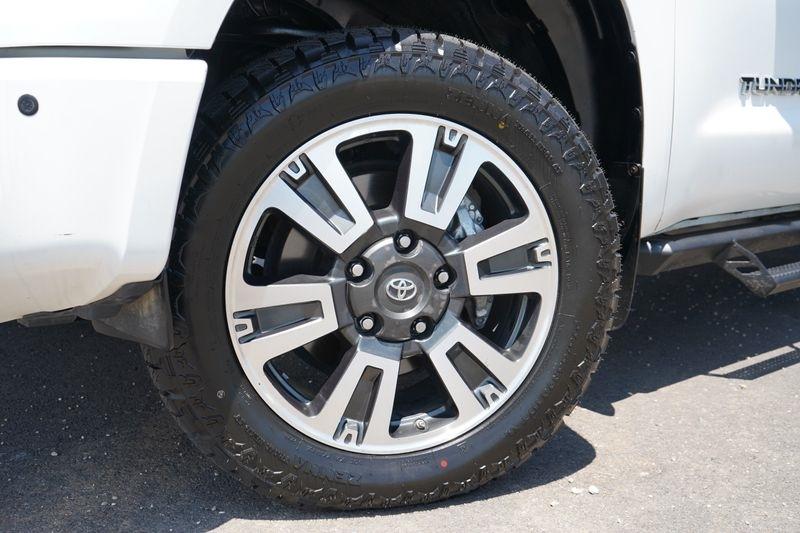 Toyota Tundra 4WD 1794 Edition CrewMax 5.5' Bed 5.7L (Natl) 2018