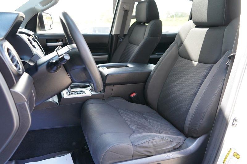 Toyota Tundra 4WD 1794 Edition CrewMax 5.5' Bed 5.7L (Natl) 2018