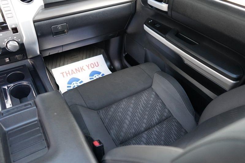 Toyota Tundra 4WD 1794 Edition CrewMax 5.5' Bed 5.7L (Natl) 2018