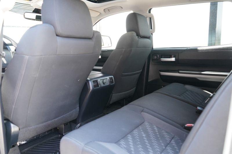 Toyota Tundra 4WD 1794 Edition CrewMax 5.5' Bed 5.7L (Natl) 2018