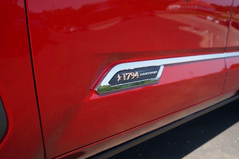 Toyota Tundra 4WD 1794 Edition CrewMax 5.5' Bed (Natl) 2022