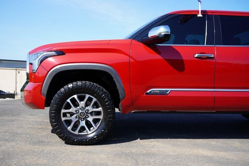 Toyota Tundra 4WD 1794 Edition CrewMax 5.5' Bed (Natl) 2022