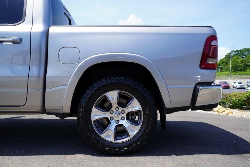 RAM 1500 Laramie 4x4 Crew Cab 5'7" Box 2021