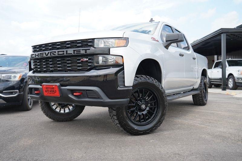 2021 Chevrolet Silverado 1500 4WD Crew Cab 147" Custom Trail Boss