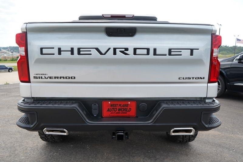 Chevrolet Silverado 1500 4WD Crew Cab 147" Custom Trail Boss 2021