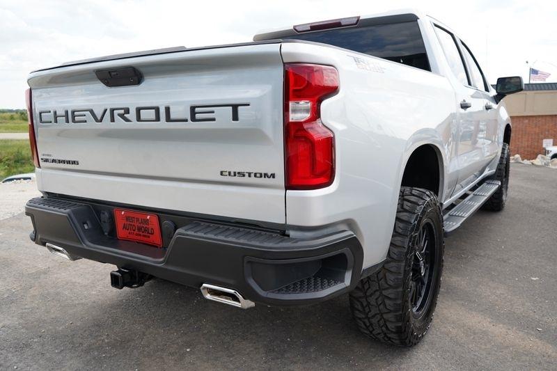 Chevrolet Silverado 1500 4WD Crew Cab 147" Custom Trail Boss 2021