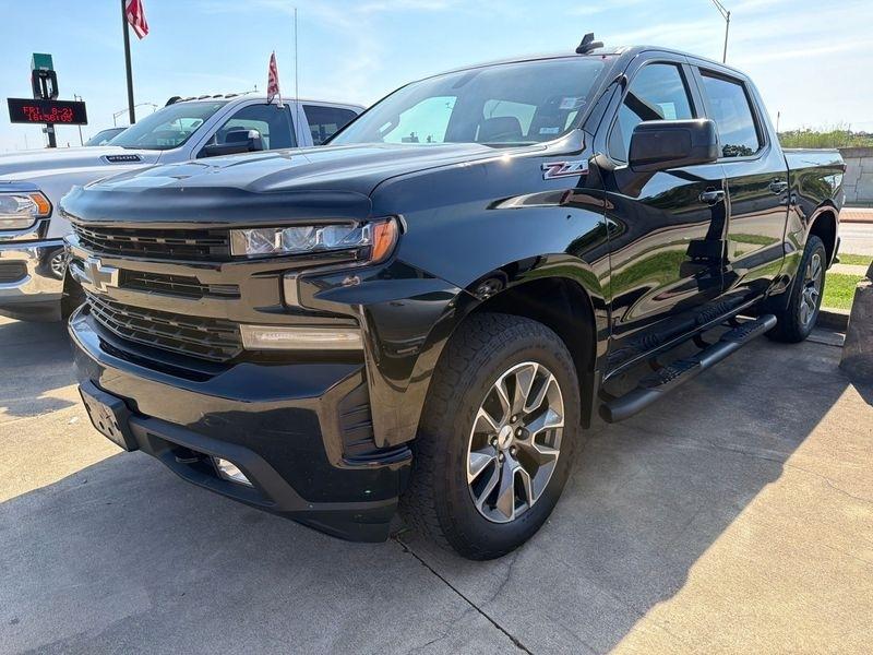 2022 Chevrolet Silverado 1500 LTD 4WD Crew Cab 147" RST