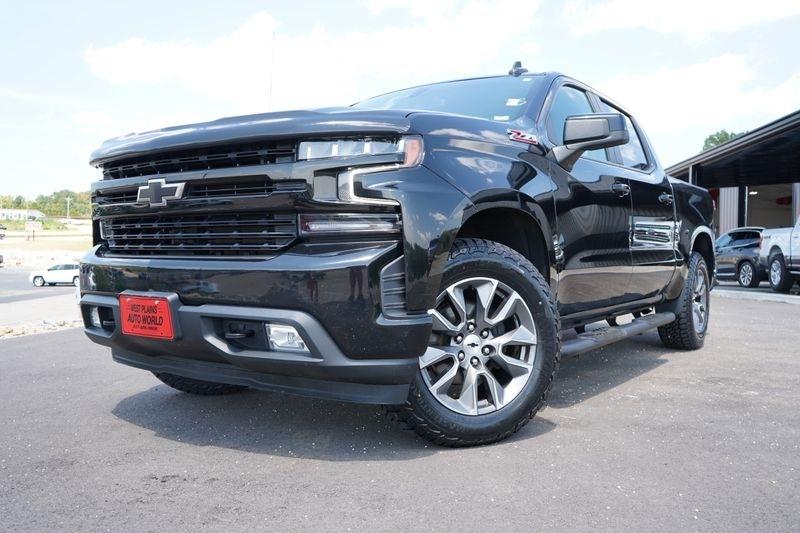 2022 Chevrolet Silverado 1500 LTD 4WD Crew Cab 147" RST