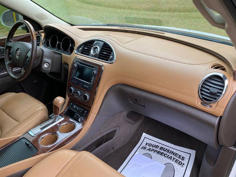 2017 Buick Enclave Leather photo 4