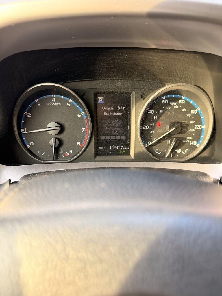 2018 Toyota RAV4 XLE - Photo 13