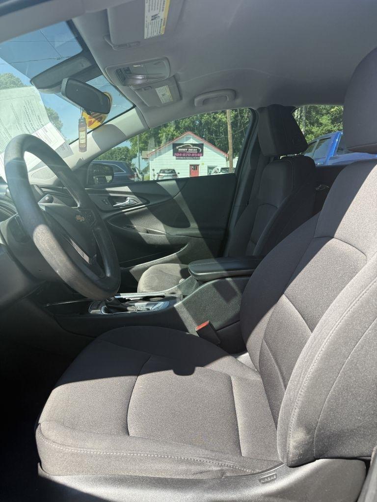 2020 Chevrolet Malibu 1LT - Photo 14