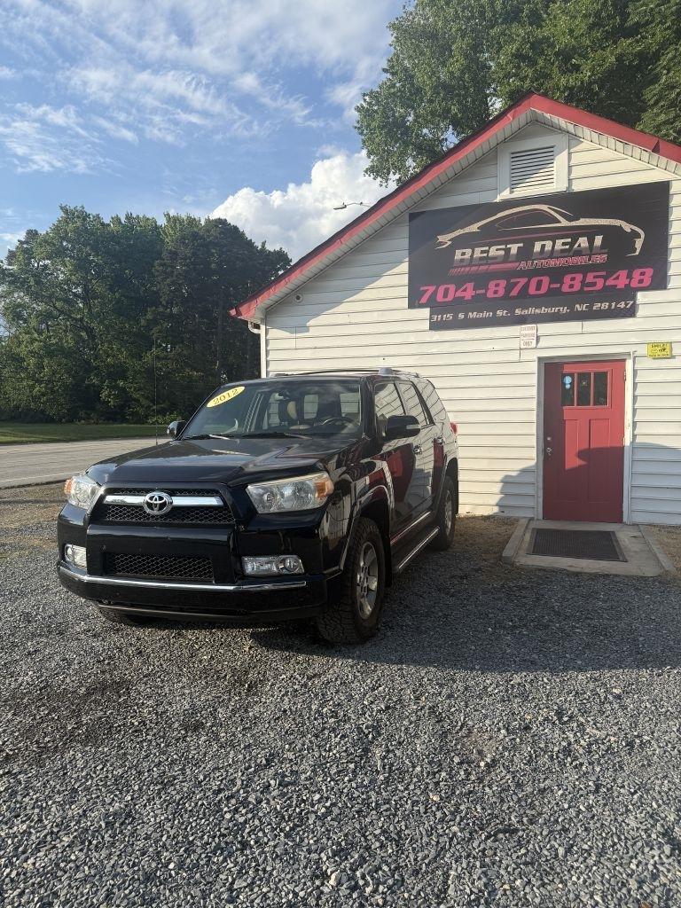 2012 Toyota 4Runner SR5 4x4 V6's photo