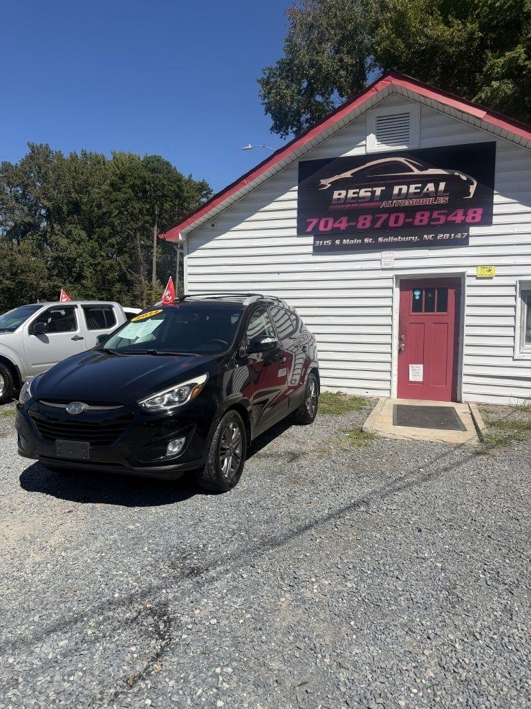Hyundai Tucson photo 2