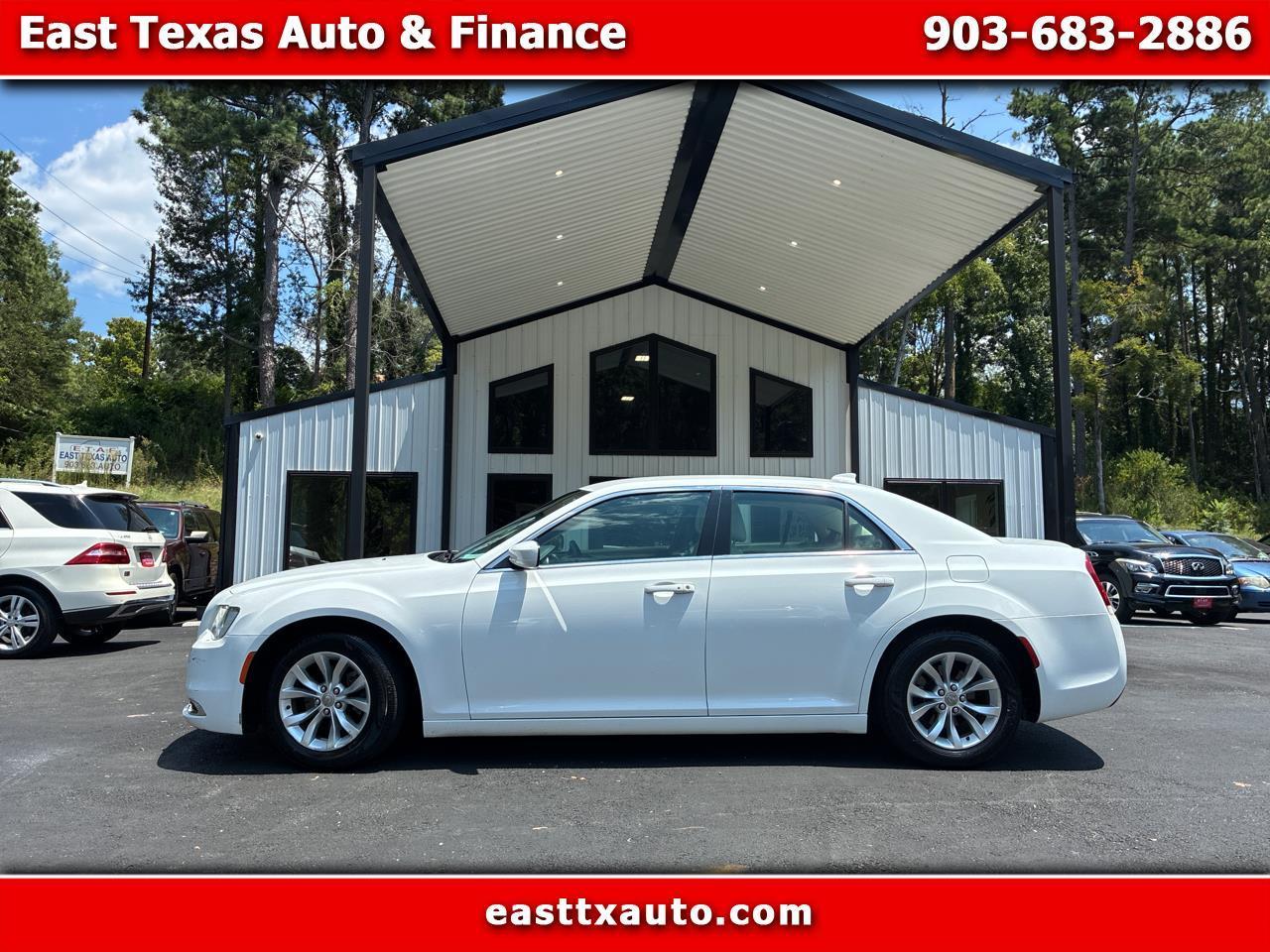 2015 Chrysler 300 Limited RWD