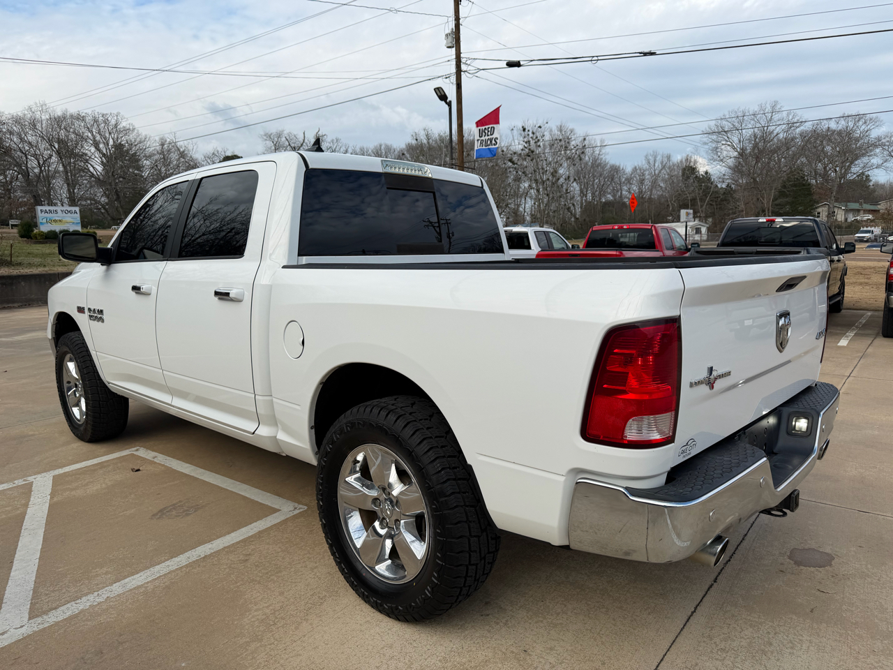 RAM 1500 SLT Crew Cab SWB 4WD 2015