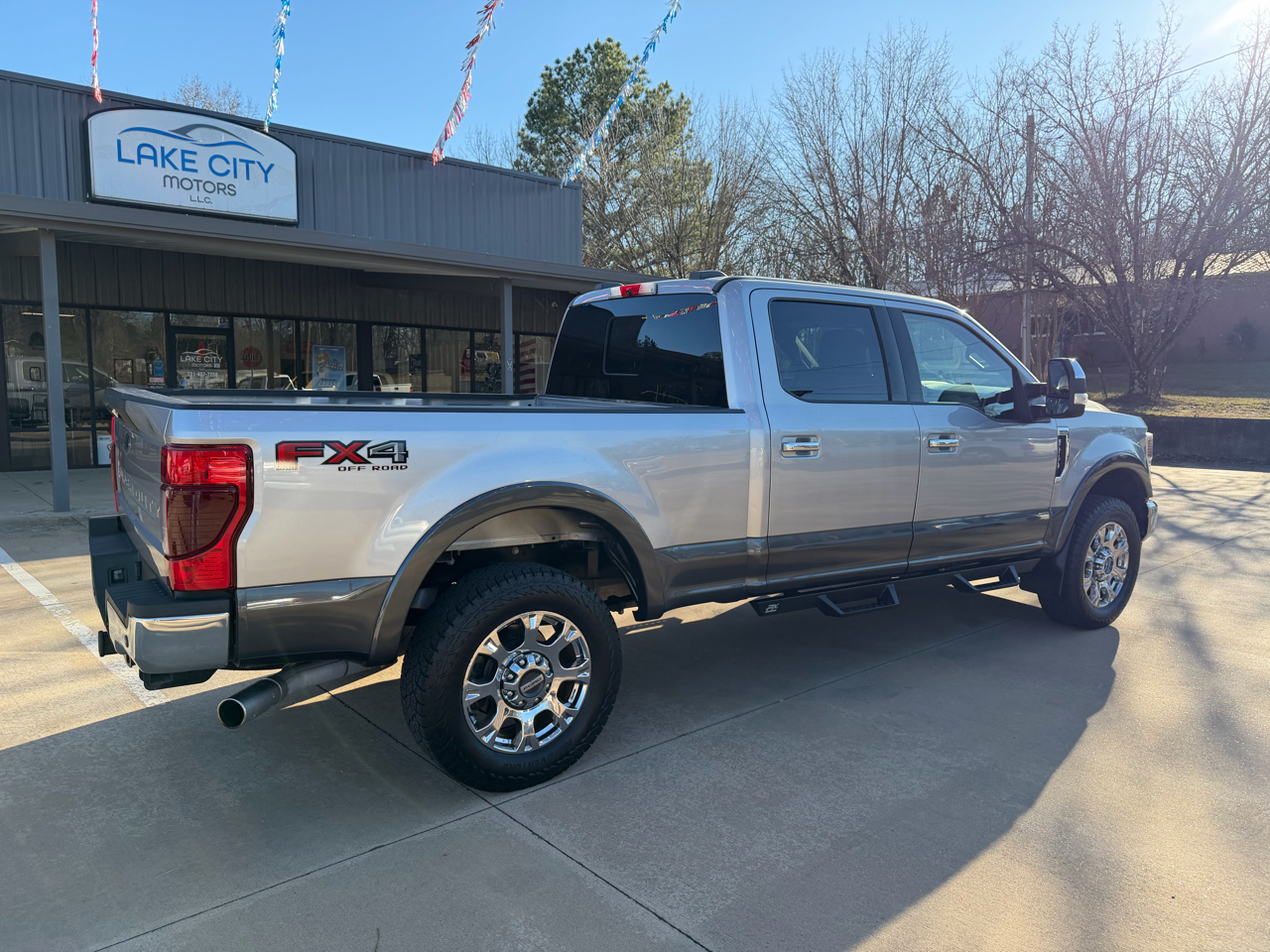 Ford F-250 SD Lariat Crew Cab 4WD 2020