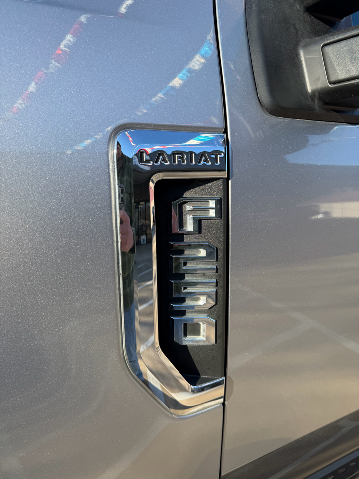 Ford F-250 SD Lariat Crew Cab 4WD 2020