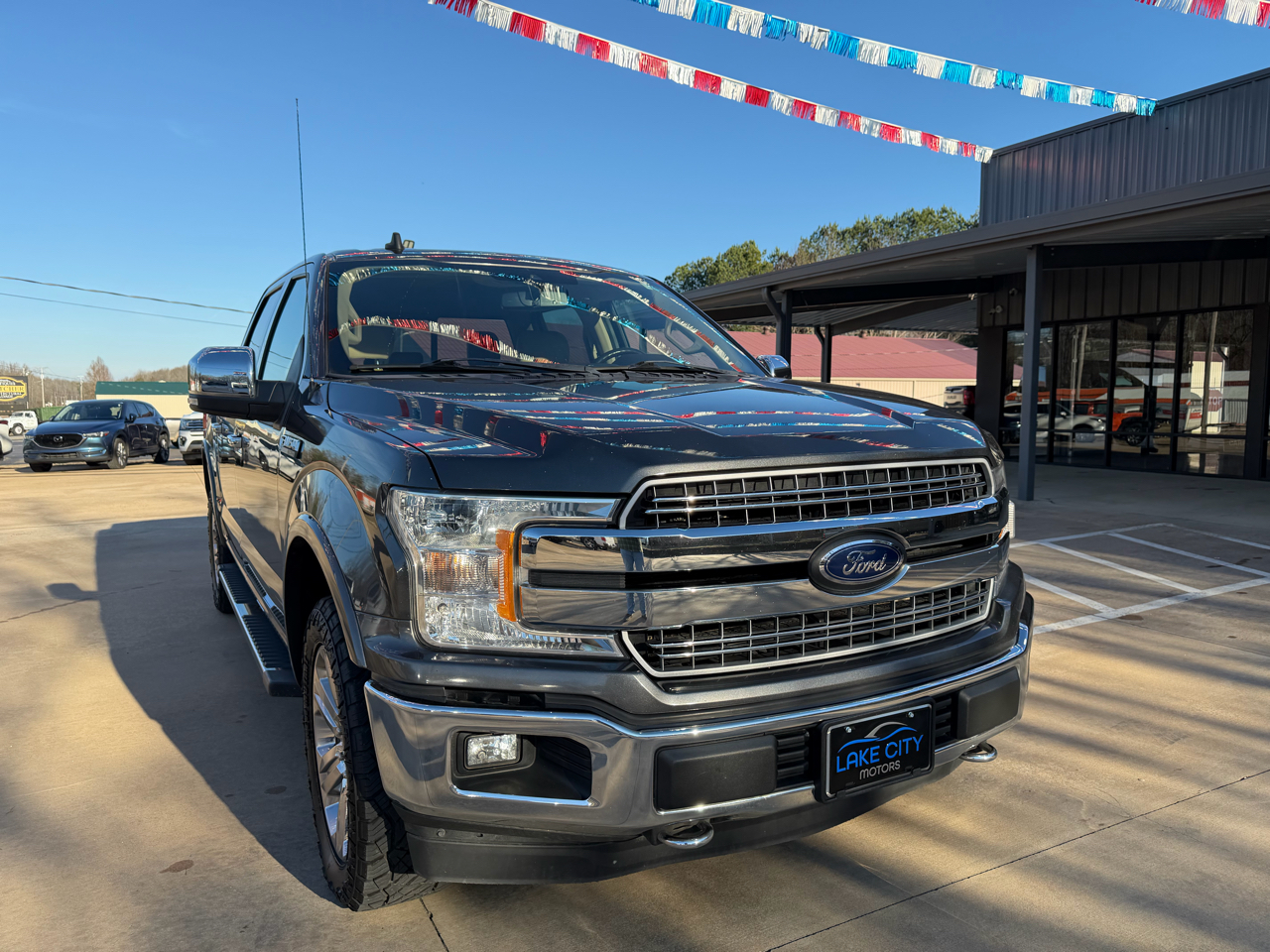 Ford F-150 Lariat SuperCrew 5.5-ft. Bed 4WD 2020