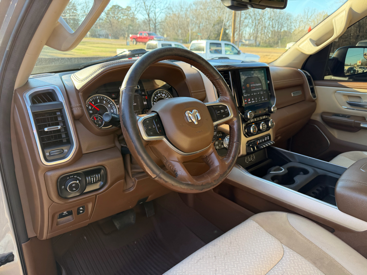 RAM 1500 Laramie Crew Cab SWB 4WD 2020