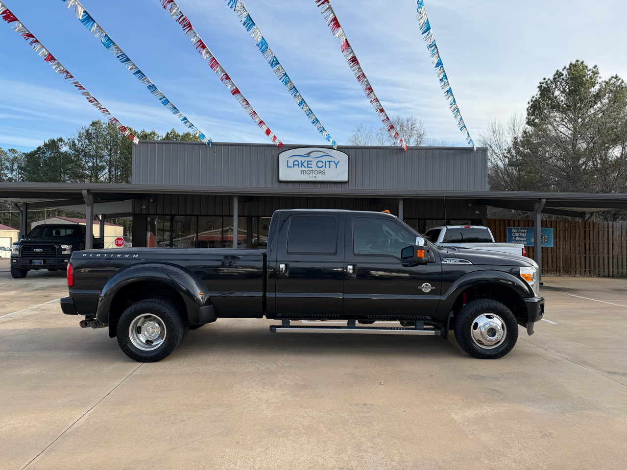 Ford F-350 SD Platinum Crew Cab Long Box 4WD DRW 2013