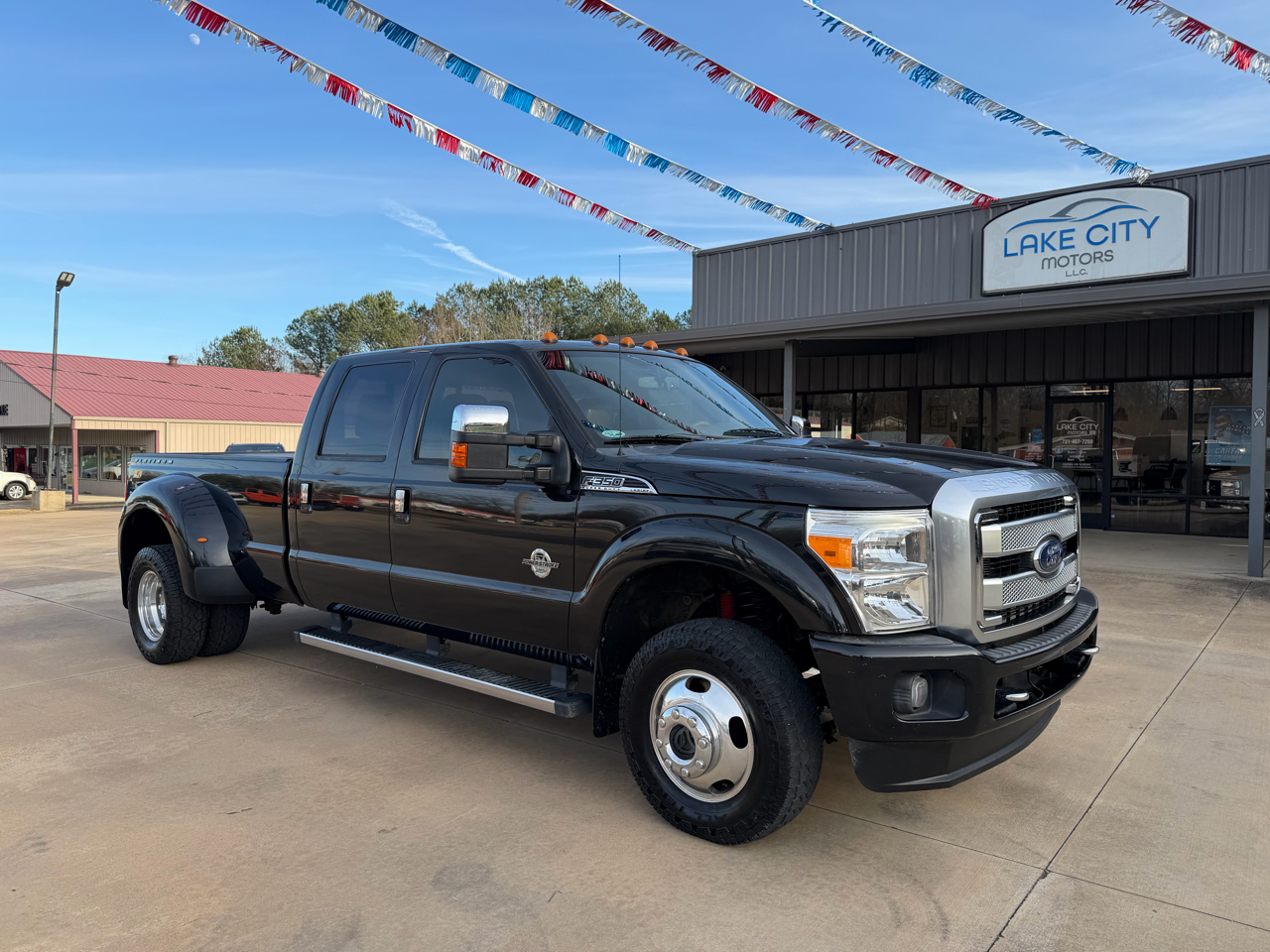 Ford F-350 SD Platinum Crew Cab Long Box 4WD DRW 2013