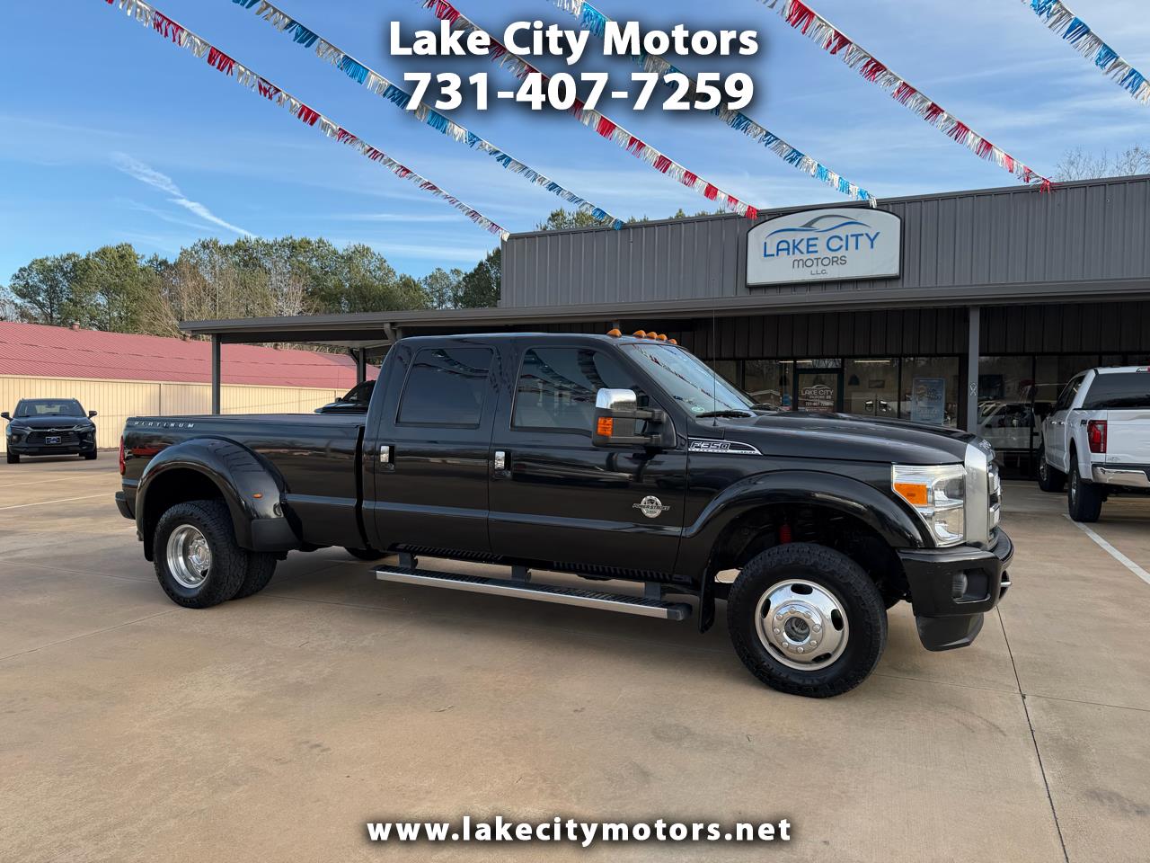 2013 Ford F-350 SD Platinum Crew Cab Long Box 4WD DRW