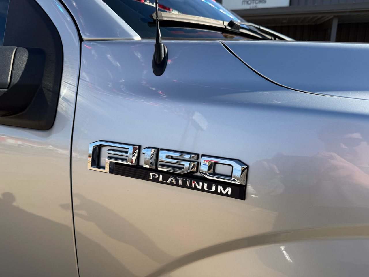 Ford F-150 Platinum SuperCrew 5.5-ft. Bed 4WD 2019