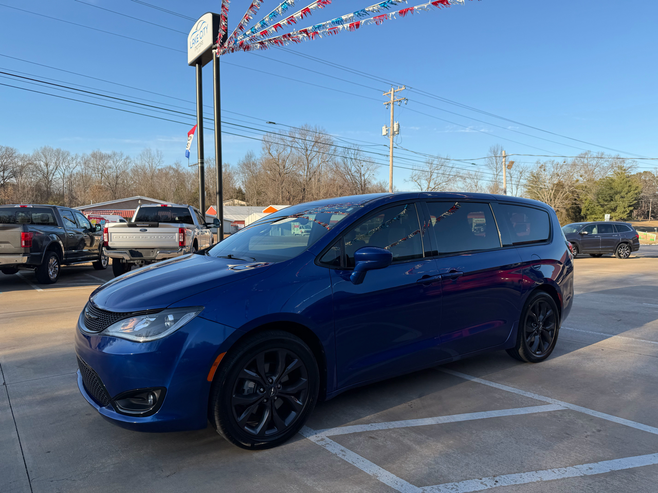 Chrysler Pacifica Touring Plus 2019