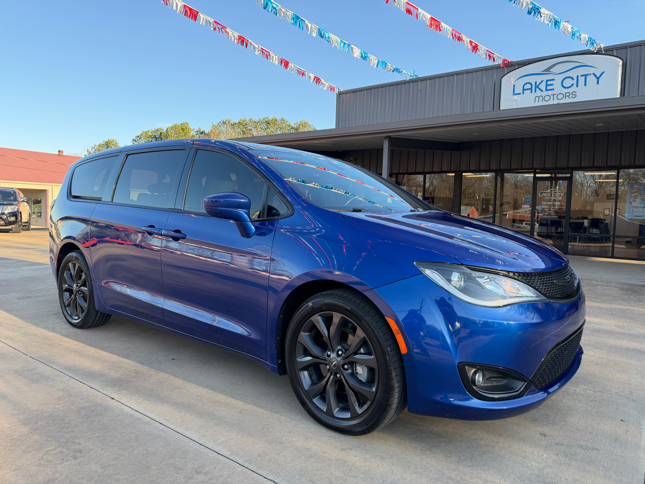 Chrysler Pacifica Touring Plus 2019